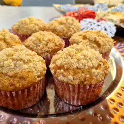 Egg-Free Muffins with Butter