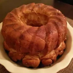 Monkey Bread with Yeast