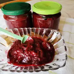 Marmalade with plums