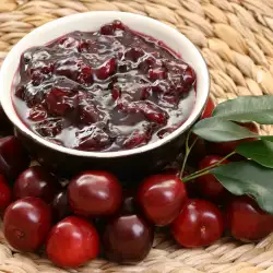 Alcoholic Drinks with Cherries