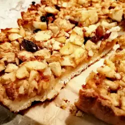 Apple Pie with Almonds