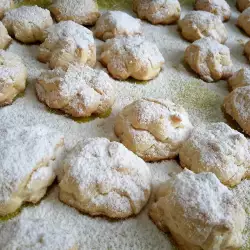 Soft Sweets with Powdered Sugar