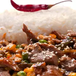 Rice with Meat and White Wine