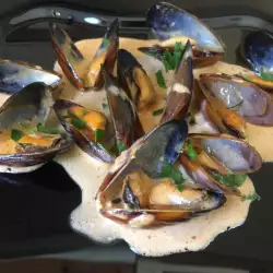Mussels with Cheese