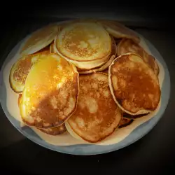 American Pancakes with eggs
