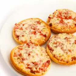Italian-Style Pizza with Feta Cheese