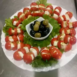 Cold Appetizers with Mozzarella