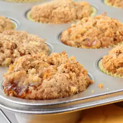 Gluten-Free Muffins with Walnuts