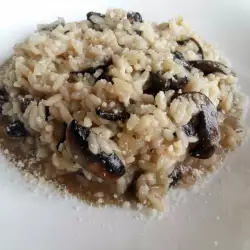 Risotto with garlic