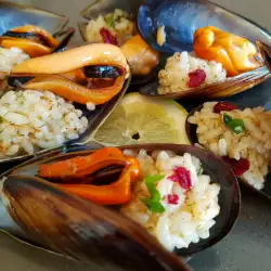 Turkish-Style Mussels with Rice