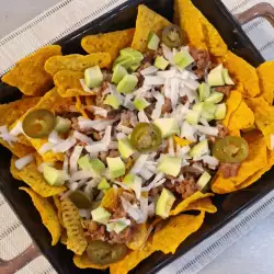 Nachos with Beef and Avocado