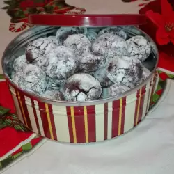 Traditional Crinkle Christmas Cookies
