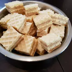 Small Wafers with Figs