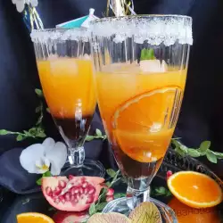 Cocktails with Mint and Oranges