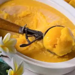 Dessert with Oranges