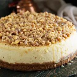 Walnut Caramel Cheesecake