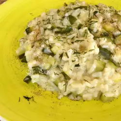 Zucchini with Rice and Vegetable Broth