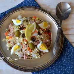 Salad with Corn and Eggs