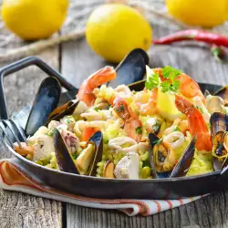 Paella with Chicken and Seafood