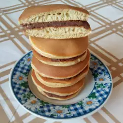 Dorayaki - Japanese Pancakes with Bean Paste