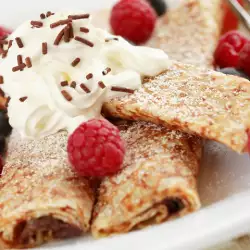 Egg-Free Pancakes with Fruits