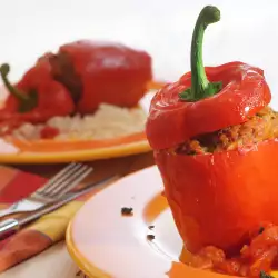 Stuffed Peppers with Rice and Tomatoes
