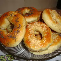 Briefly Boiled Bagels
