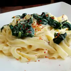 White Cheese and Spinach Pasta