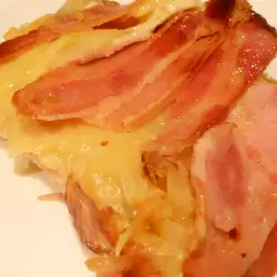 Baked Potatoes in Bacon
