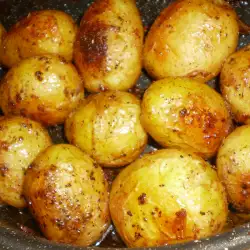 Baked New Potatoes in Soy Sauce