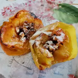 Baked Apples with walnuts