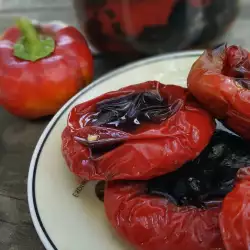 Roasted Bell Peppers with Carrots and Garlic