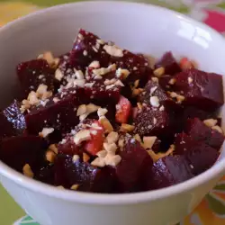 Roasted Beetroot with Garlic and Walnuts