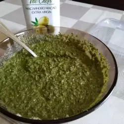 Pesto Sauce with olives