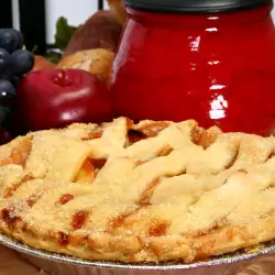 Pie with breadcrumbs