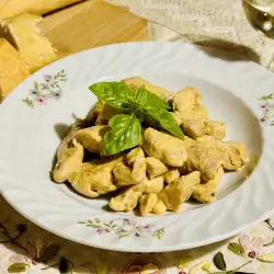 Chicken Breasts with White Wine, Cream and Garlic