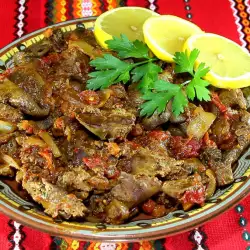 Chicken Livers and Onions with Tomato Paste