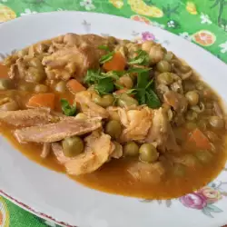 Chicken and Peas with Tomato Paste