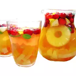 Sangria with White Wine
