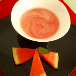 Refreshing Fruit Soup with Melon and Watermelon