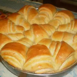 Feta Cheese Bread Loaf with Yeast