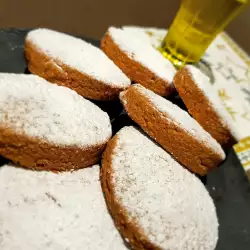 Lard cookies with Cinnamon