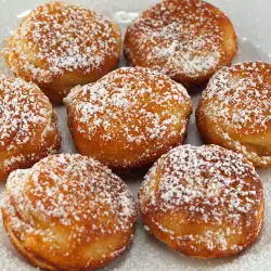 Yeast Donuts with Flour