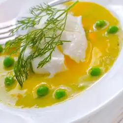 Egg with Peas