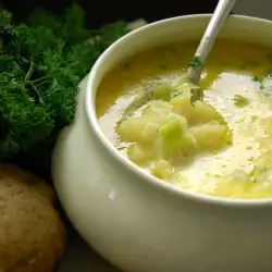 Vegetarian Soup with Garlic