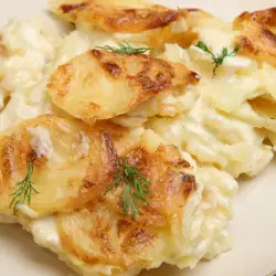 Oven-Baked Potatoes with Parsley