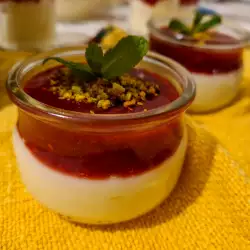 Homemade Strawberry and Raspberry Pudding