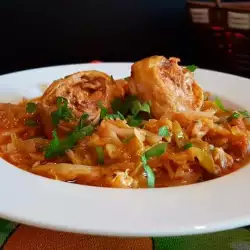 Chicken and Cabbage with Tomatoes