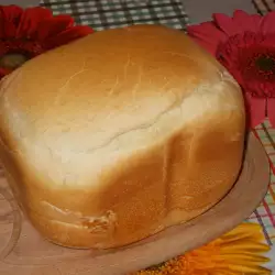 Fluffy White Bread in Breadmaker