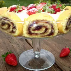 Strawberry Dessert with Jam